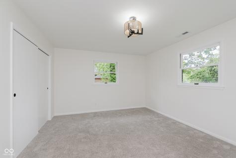5982 Melbourne Road Indianapolis IN 46228