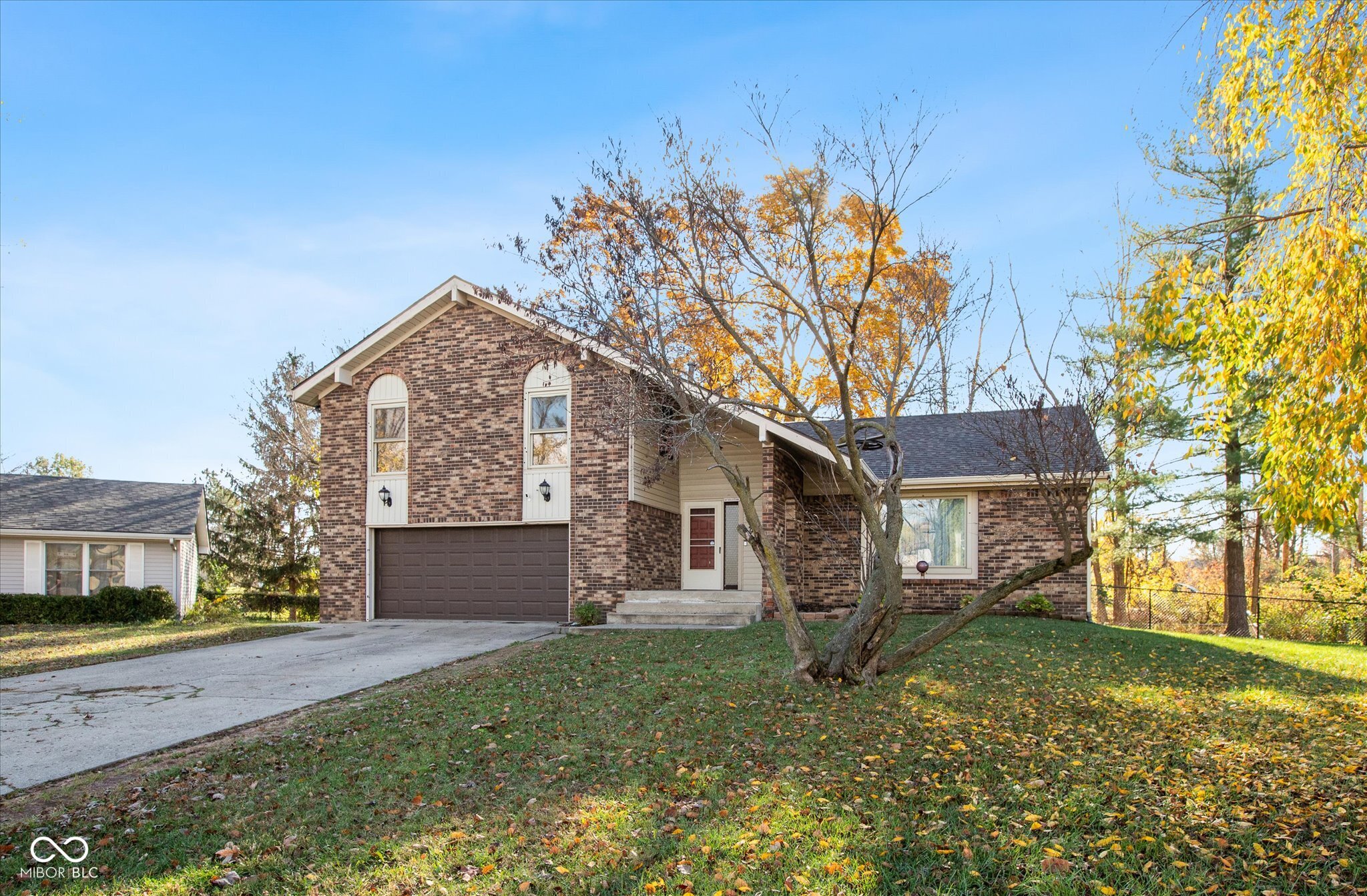 4939 Dancer Drive Indianapolis IN 46237