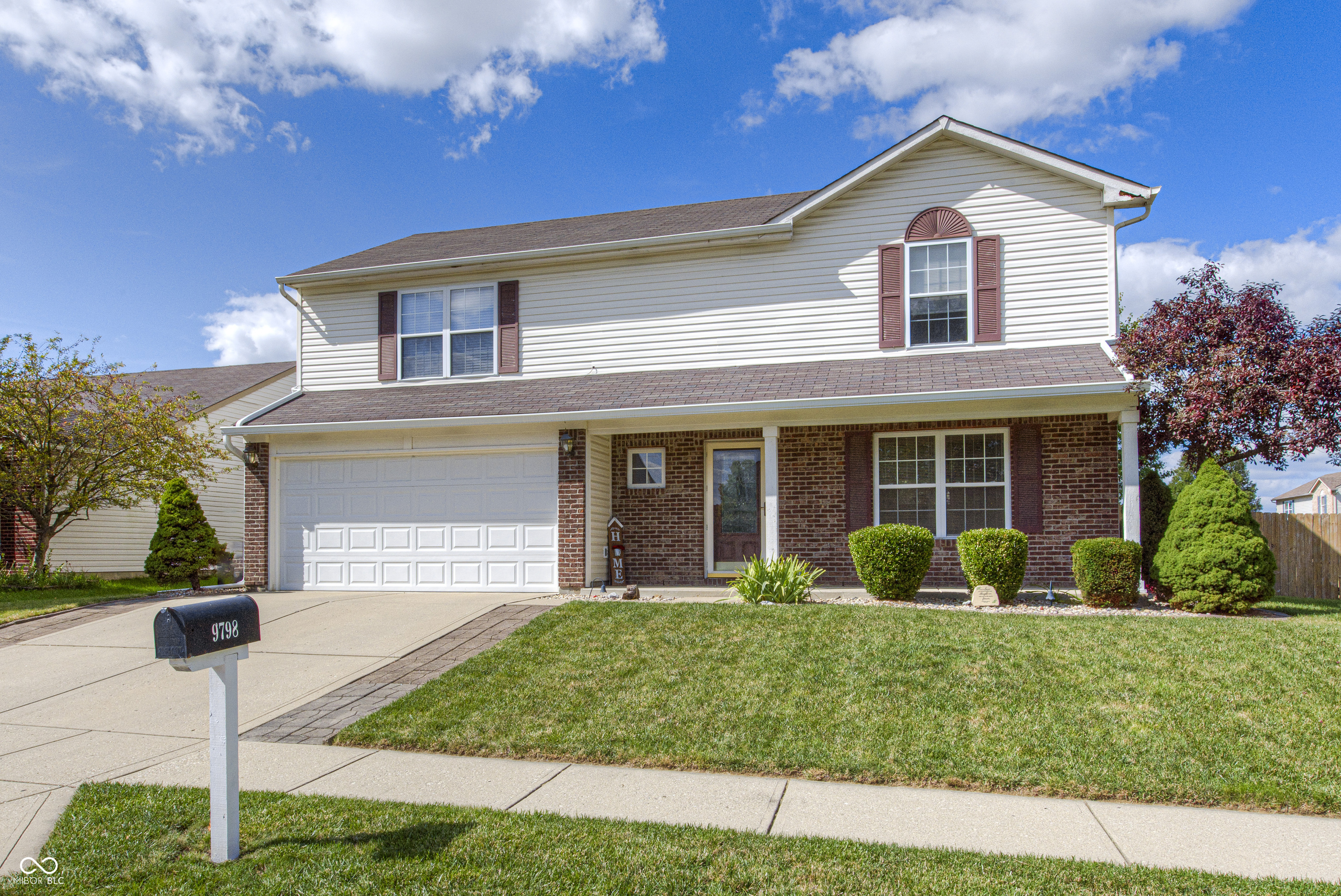 9798 Gibbon Lane Avon IN 46123
