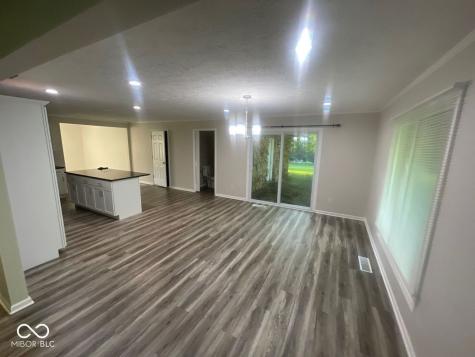 8517 Ridge Hill Drive Indianapolis IN 46217