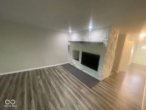 8517 Ridge Hill Drive Indianapolis IN 46217