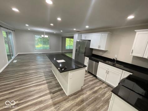 8517 Ridge Hill Drive Indianapolis IN 46217