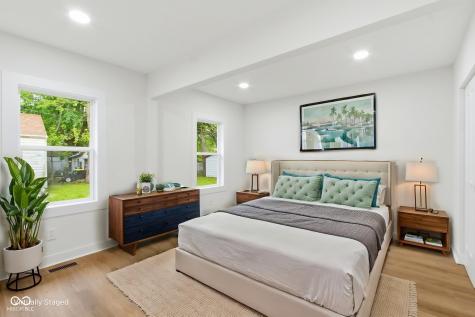 2102 W 9th Street Anderson IN 46016