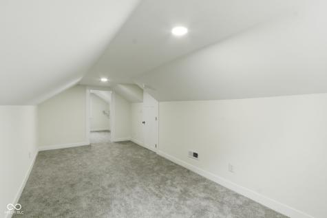 2102 W 9th Street Anderson IN 46016
