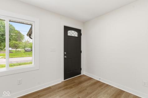 2102 W 9th Street Anderson IN 46016