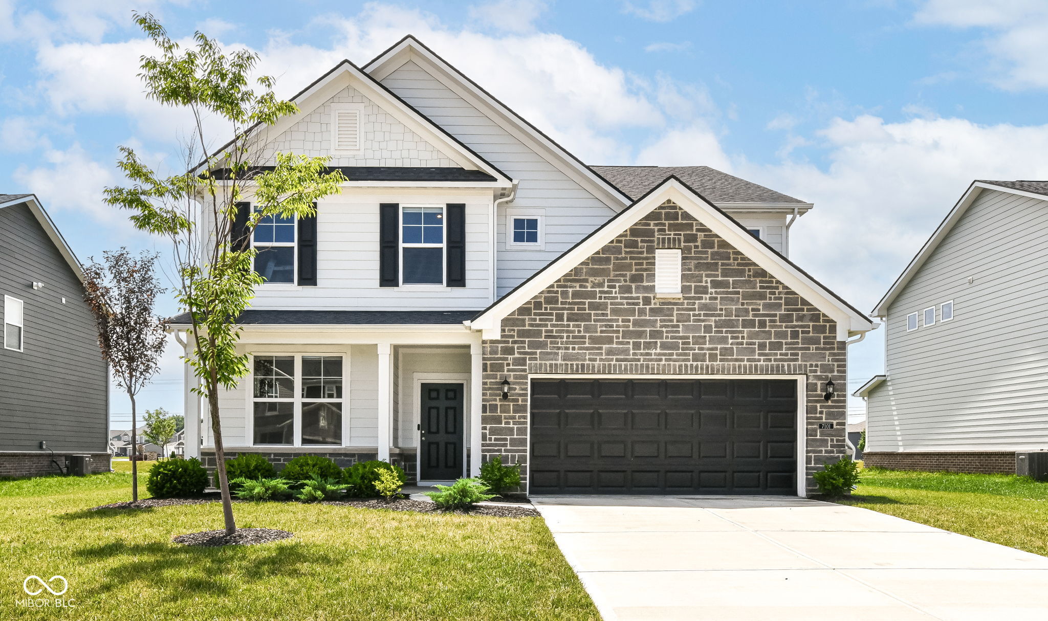 7101 Oak Trace Lane Brownsburg IN 46112