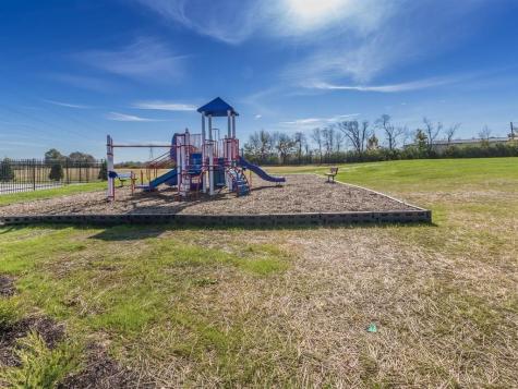 8822 Faulkner Drive Indianapolis IN 46239
