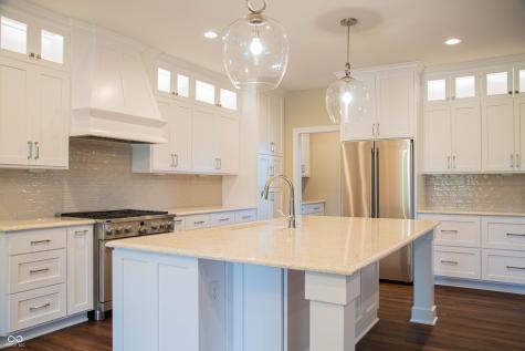 5051 Nottinghill Court Greenwood IN 46143