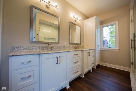 5051 Nottinghill Court Greenwood IN 46143