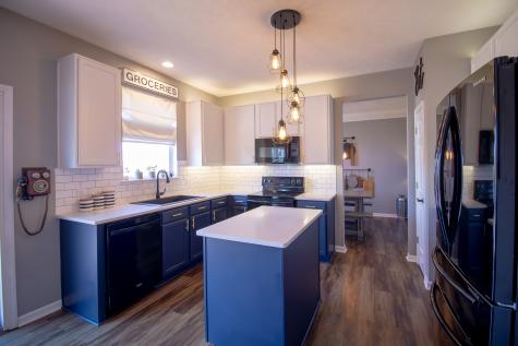 1902 Bridgewater Drive Avon IN 46123