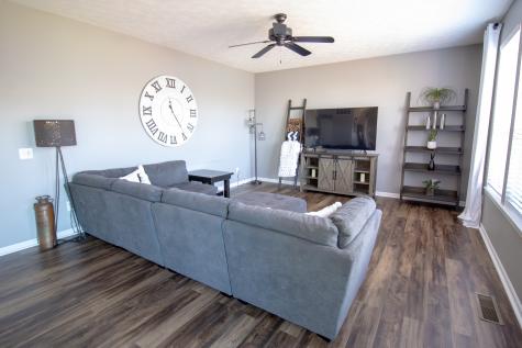 1902 Bridgewater Drive Avon IN 46123