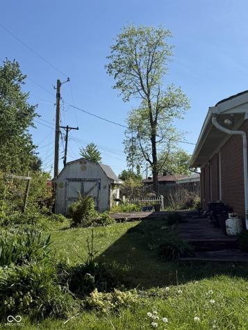 2403 Eastwood Drive Indianapolis IN 46219