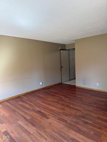 2403 Eastwood Drive Indianapolis IN 46219