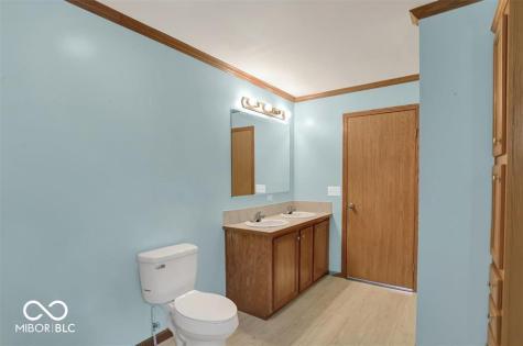 5495 E Greensburg Road Franklin IN 46131