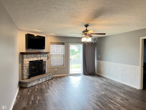 1706 Creekwater Pass Greenfield IN 46140