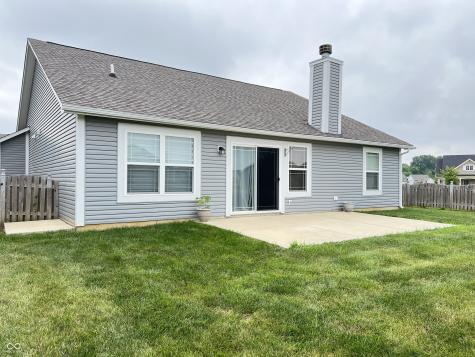 1706 Creekwater Pass Greenfield IN 46140