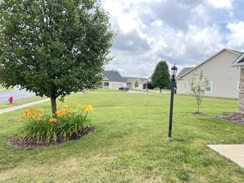 1706 Creekwater Pass Greenfield IN 46140