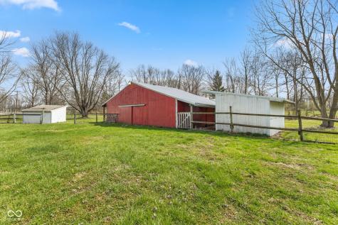 2367 E 400 N Whiteland IN 46184