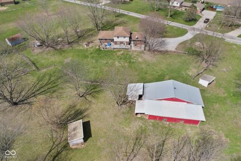 2367 E 400 N Whiteland IN 46184