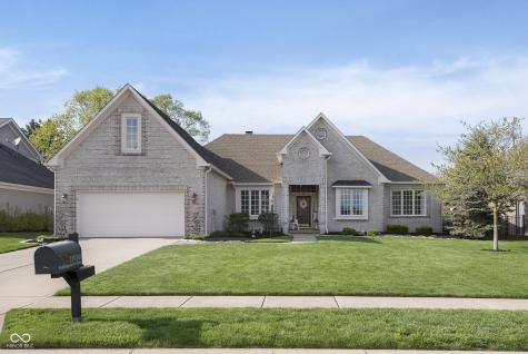 11930 Pebblepointe Pass Carmel IN 46033