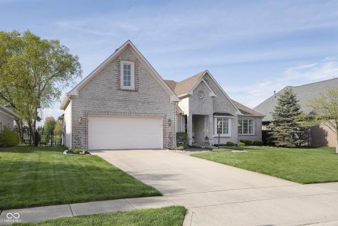11930 Pebblepointe Pass Carmel IN 46033