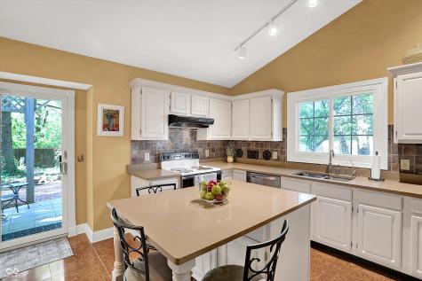 6268 Hanover Court Fishers IN 46038