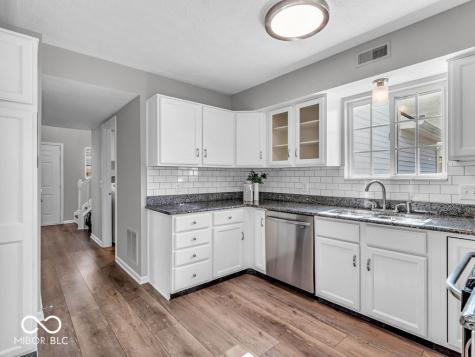 10706 Morristown Court Carmel IN 46032