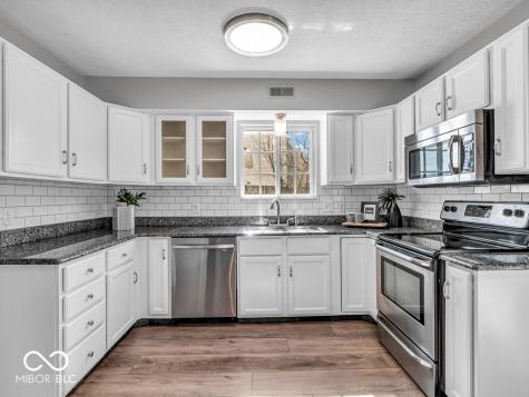 10706 Morristown Court Carmel IN 46032