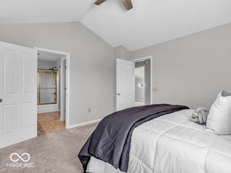 10706 Morristown Court Carmel IN 46032