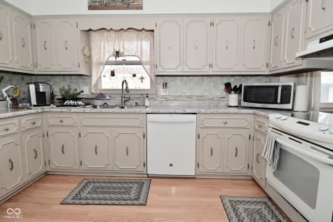 8430 Lockwood Lane Indianapolis IN 46217