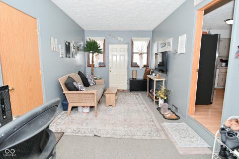 8430 Lockwood Lane Indianapolis IN 46217