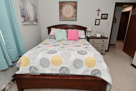 8430 Lockwood Lane Indianapolis IN 46217