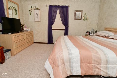 8430 Lockwood Lane Indianapolis IN 46217