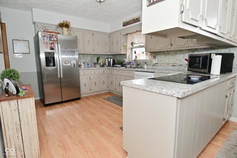 8430 Lockwood Lane Indianapolis IN 46217