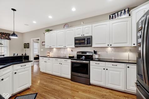 12996 Overview Drive Fishers IN 46037