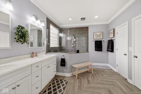 12996 Overview Drive Fishers IN 46037