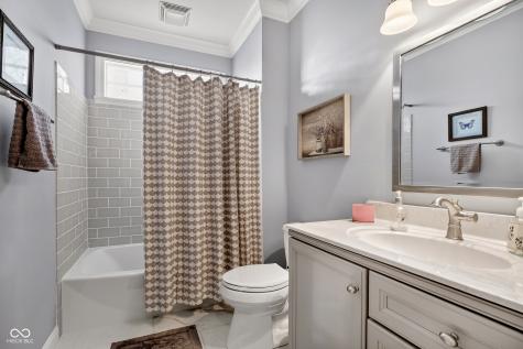 12996 Overview Drive Fishers IN 46037