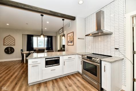 3832 Carrollton Avenue Indianapolis IN 46205