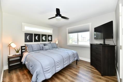 3832 Carrollton Avenue Indianapolis IN 46205