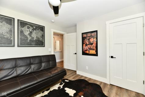 3832 Carrollton Avenue Indianapolis IN 46205