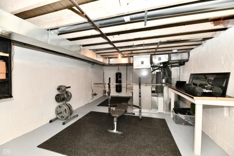 3832 Carrollton Avenue Indianapolis IN 46205