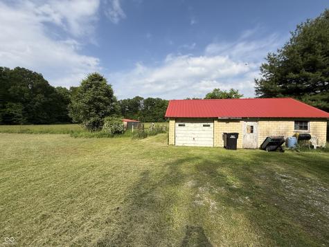 12561 N County Road 300 E Brazil IN 47834