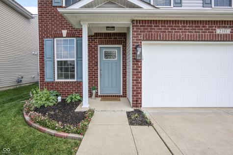 2101 Shadow Fox Drive Columbus IN 47201