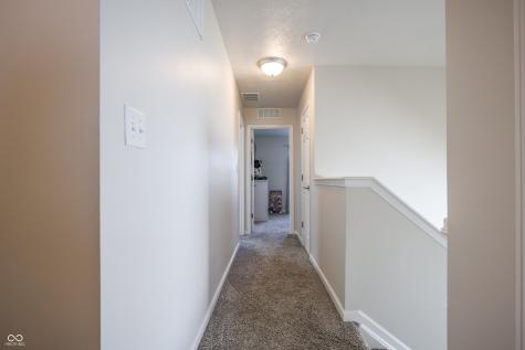 2101 Shadow Fox Drive Columbus IN 47201