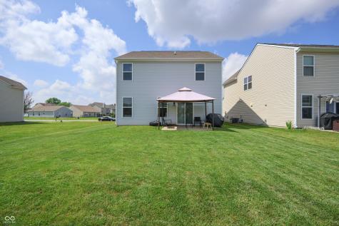 2101 Shadow Fox Drive Columbus IN 47201