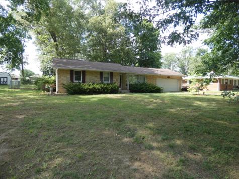 4590 W Sunset Glades Boulevard North Vernon IN 47265