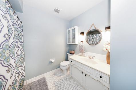 6229 Lands End Lane Indianapolis IN 46220