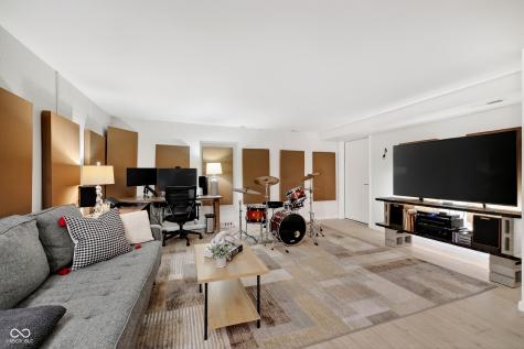 4930 Wintergreen Lane Carmel IN 46033