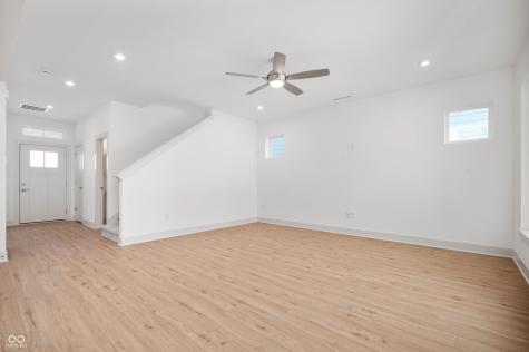 804 Possman Way Westfield IN 46074