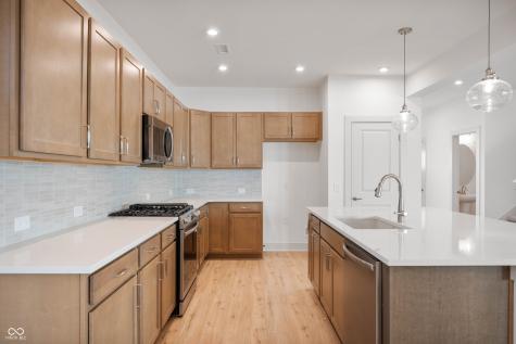 804 Possman Way Westfield IN 46074